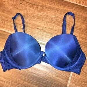 VICTORIA'S SECRET DREAM ANGELS PUSH UP BRA 34B BLUE LACE